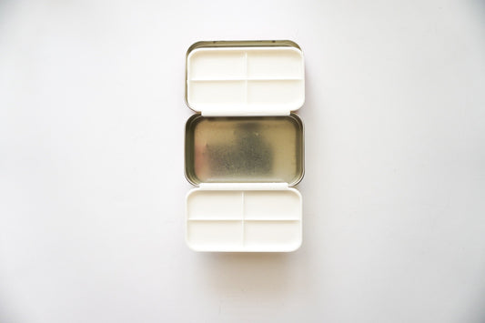 Hinged Altoids Mixing Tray