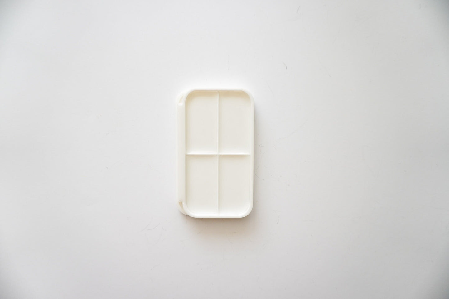 Hinged Altoids Mixing Tray