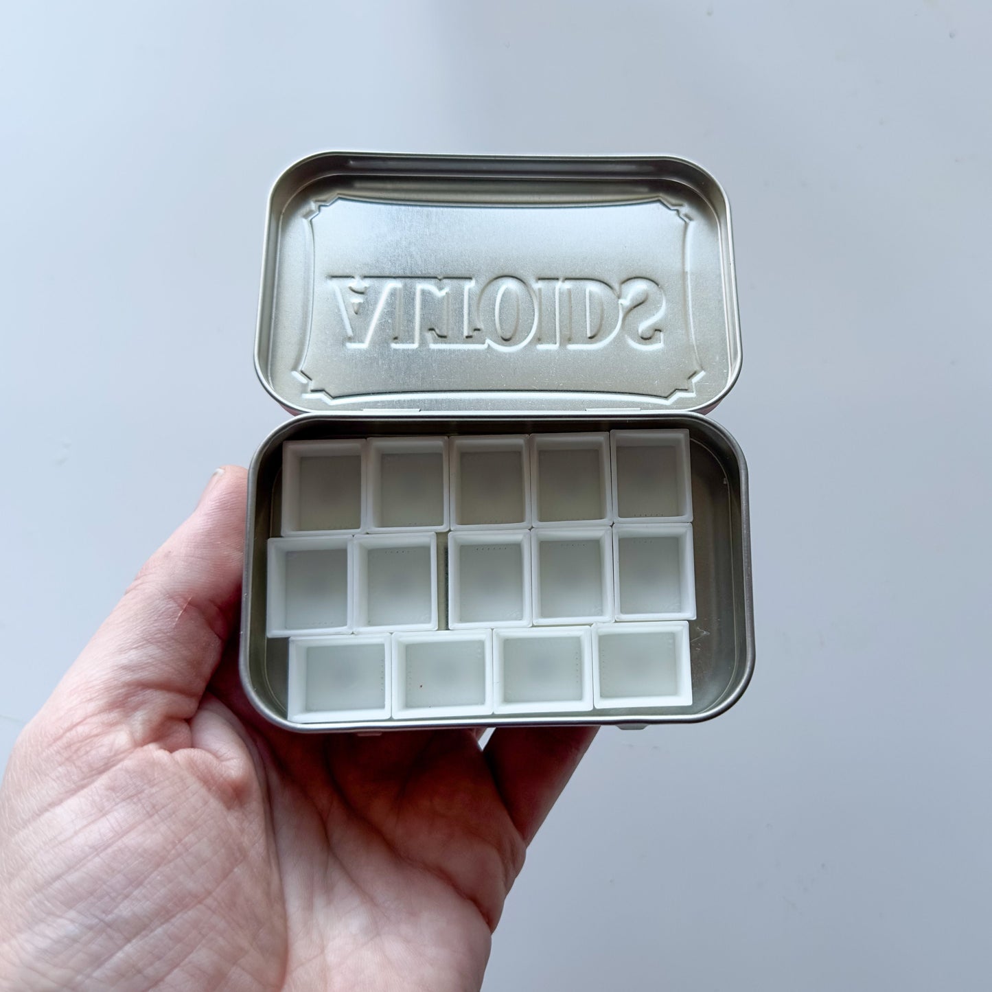 Magnetic Full Pan Variation
