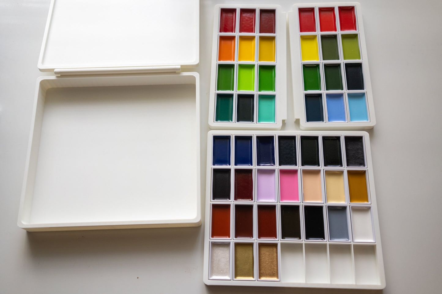 52 Kuretake Pan Palette (Studio Palette Line)