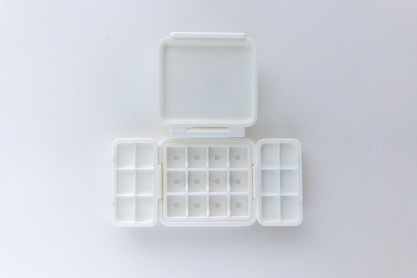 12 Half Pan Travel Kit
